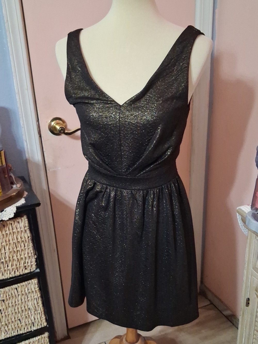 one clothing Shimmery Black Sleeveless V-Neck Mini Dress